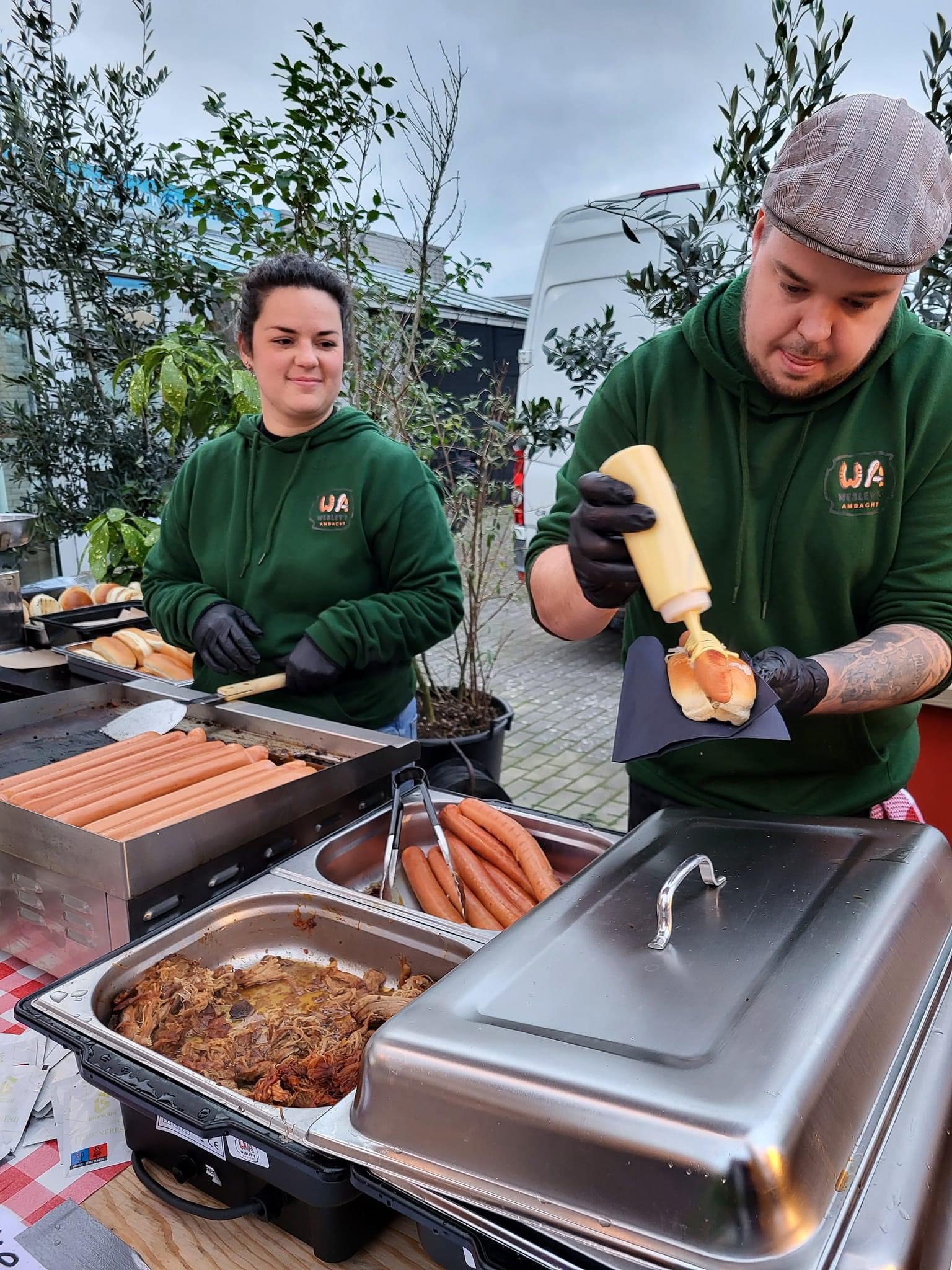 Heerlijke broodjes met worst